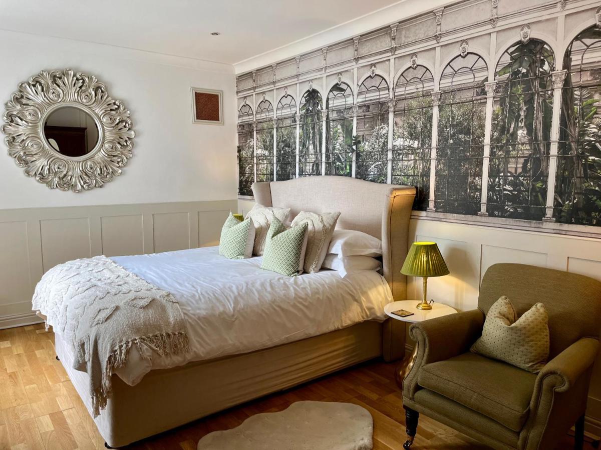Burleigh Court Hotel Страуд Экстерьер фото